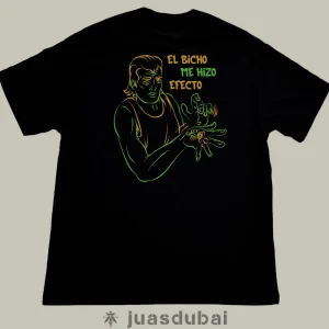 Camiseta negra el bicho me hizo efecto atrás