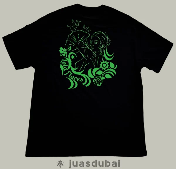 Camiseta negra y verde Lola Flores atrás